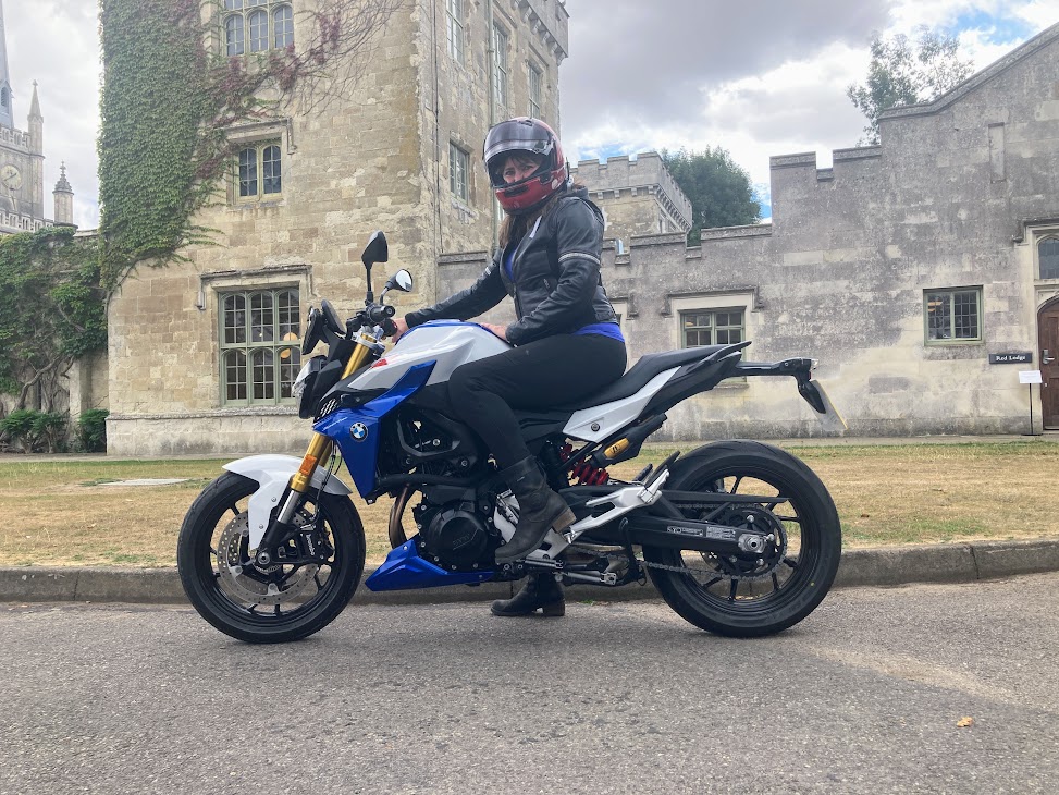 BMW F900R Review: Heady cocktail of complexity and ease